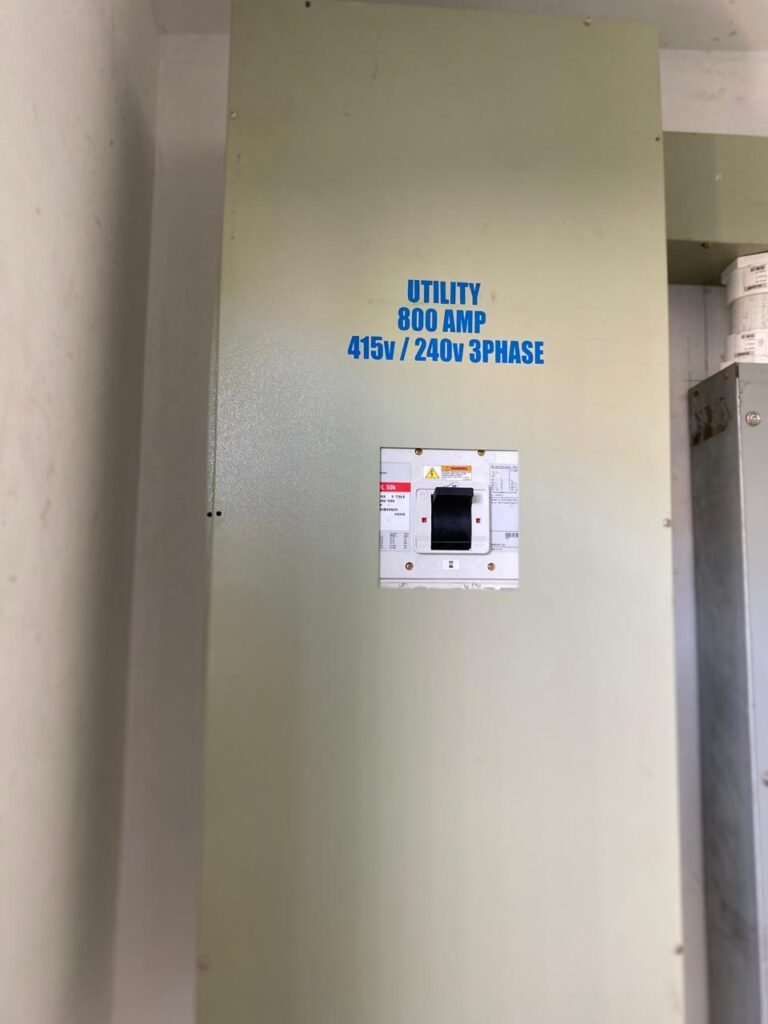 800 amp, 415/240 V three-phase utility switchboard installed with the 150 KVA transformer and automatic transfer switch